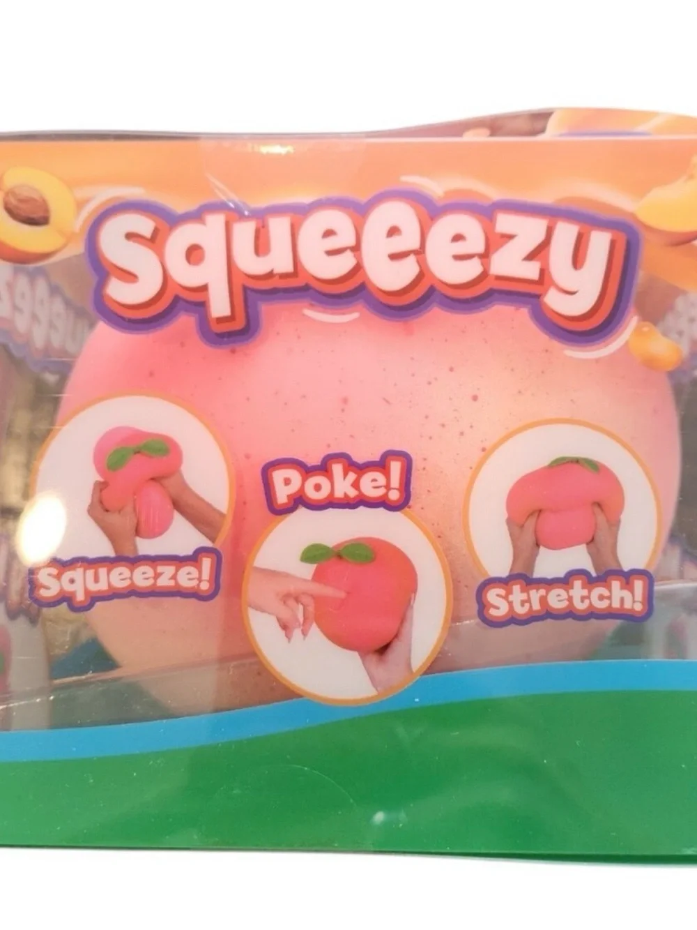 Squeeezy Peach Squish Toy -🍑NIB